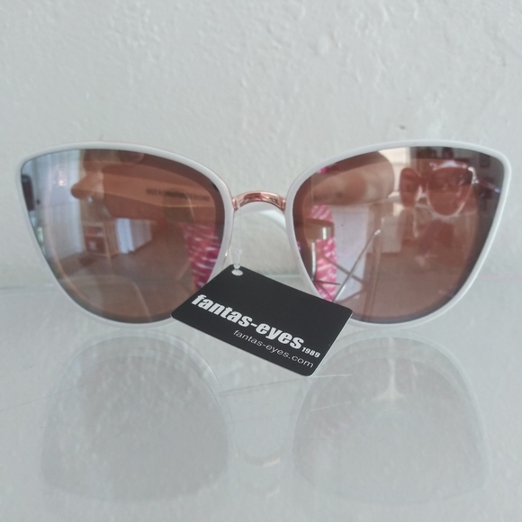 NWT FANTAS-EYES SUNGLASSES EYEWEAR A… - Picture 3 of 4